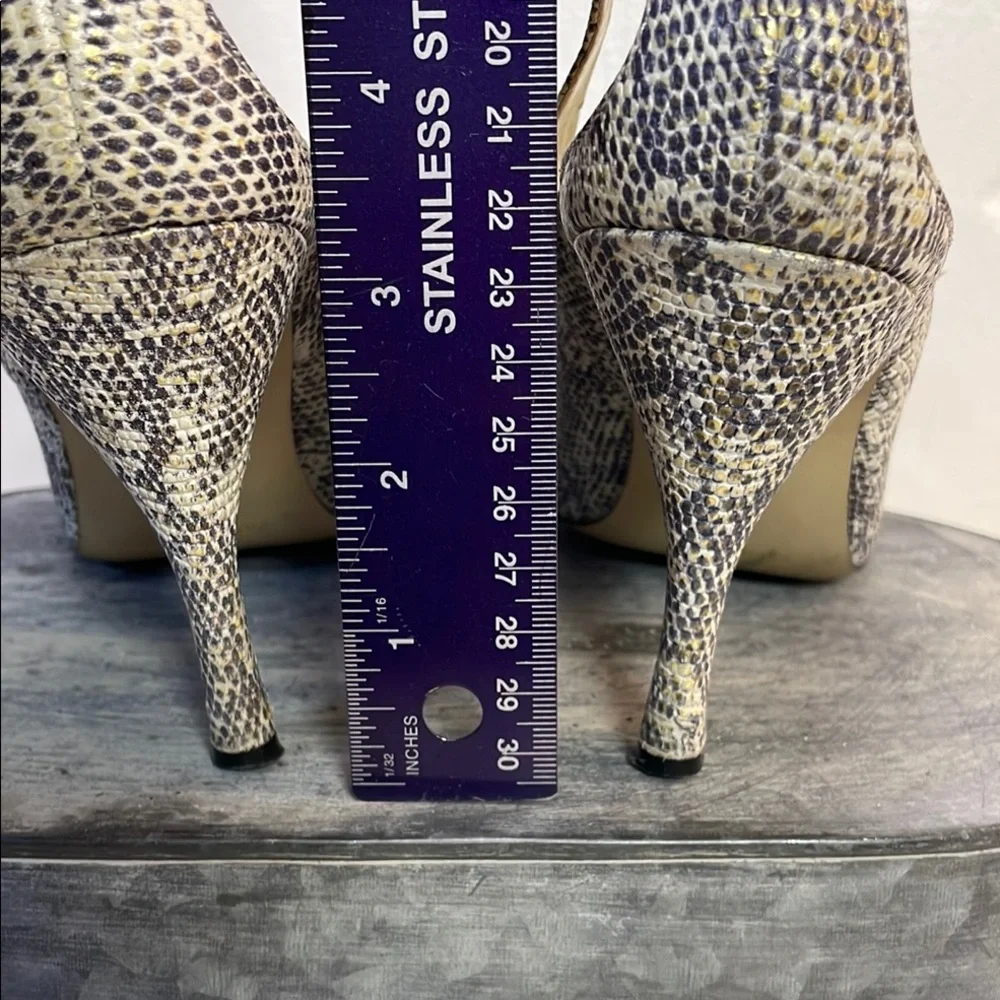 #0177 Nine West Cream &  Gray Snakeskin Heels w/ Open Side & Mary Jane Strap-6 - Picture 9 of 12